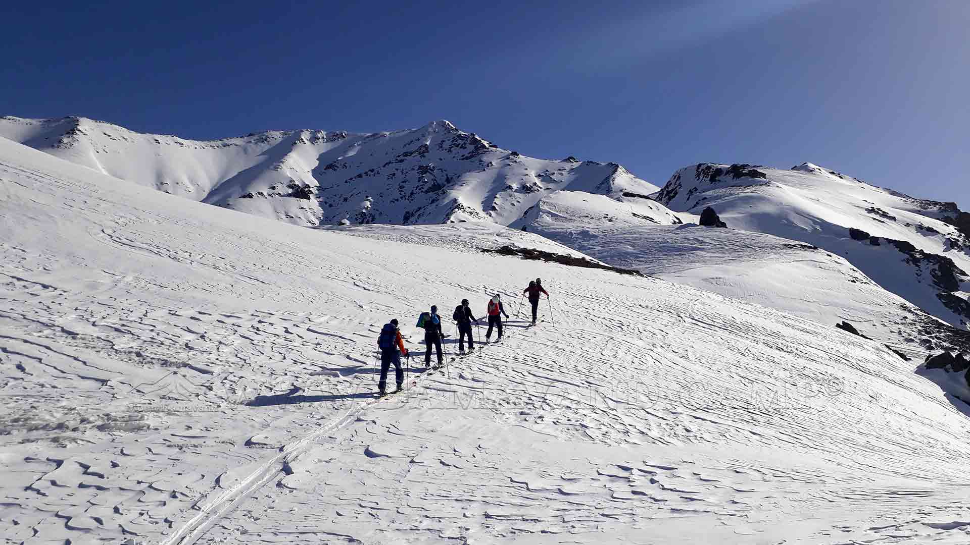 Ski Touring in Dizin